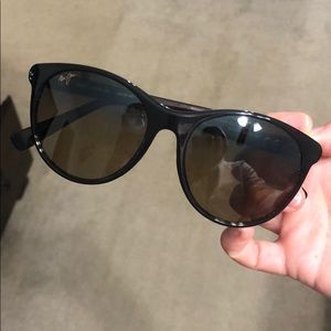 Brand New Maui Jim women’s sunglasses